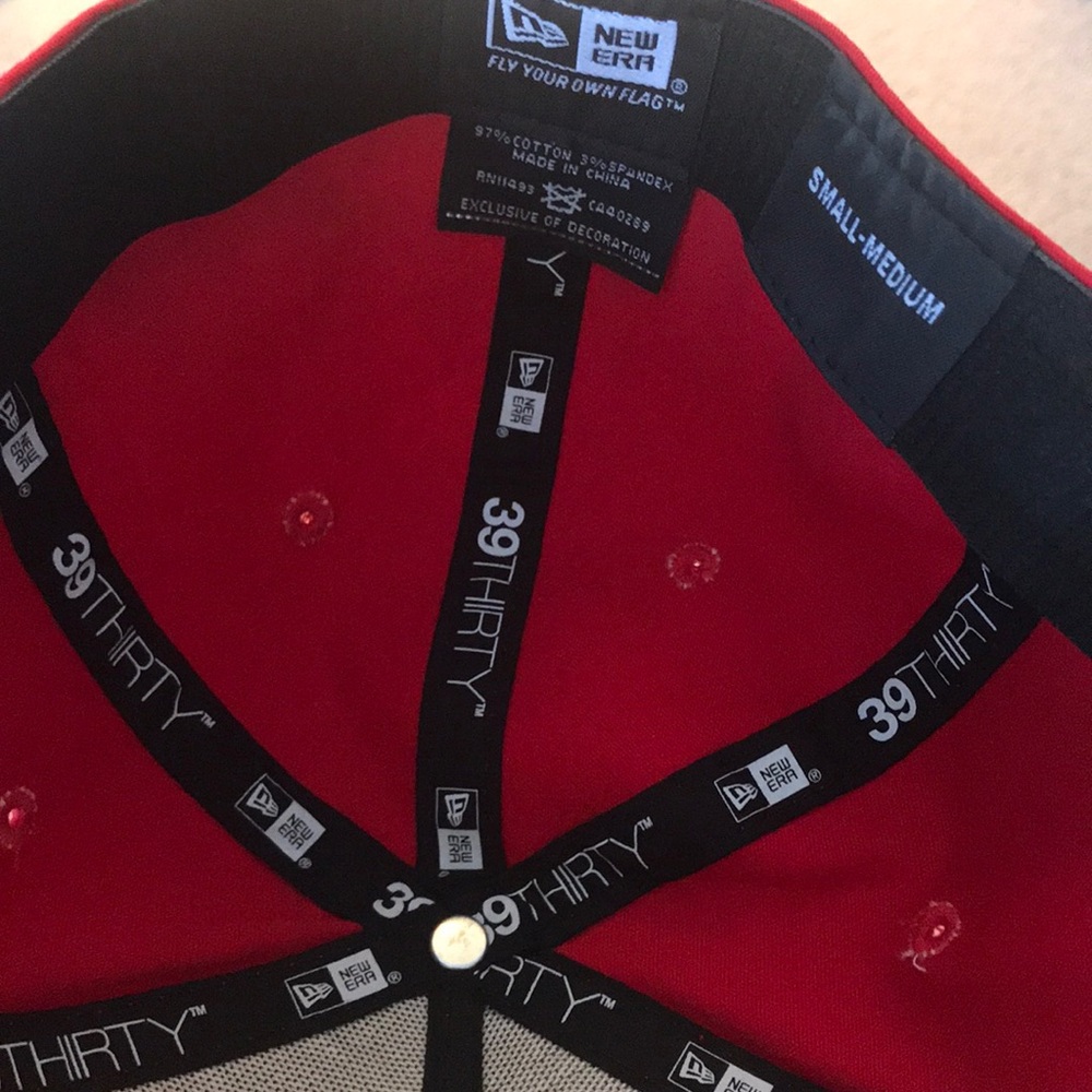 Fitted FMF hat - Picture 3 of 4